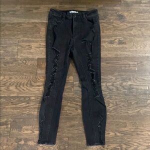 🖤3/$10 Rue21 Black Skinny Jeans with Distressed Details